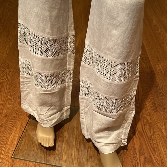 Bebe White Linen And Rayon Pants With bebe In Rhinestones On Back Size L - Picture 4 of 11